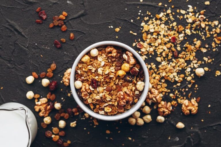 Granola with nuts for keto